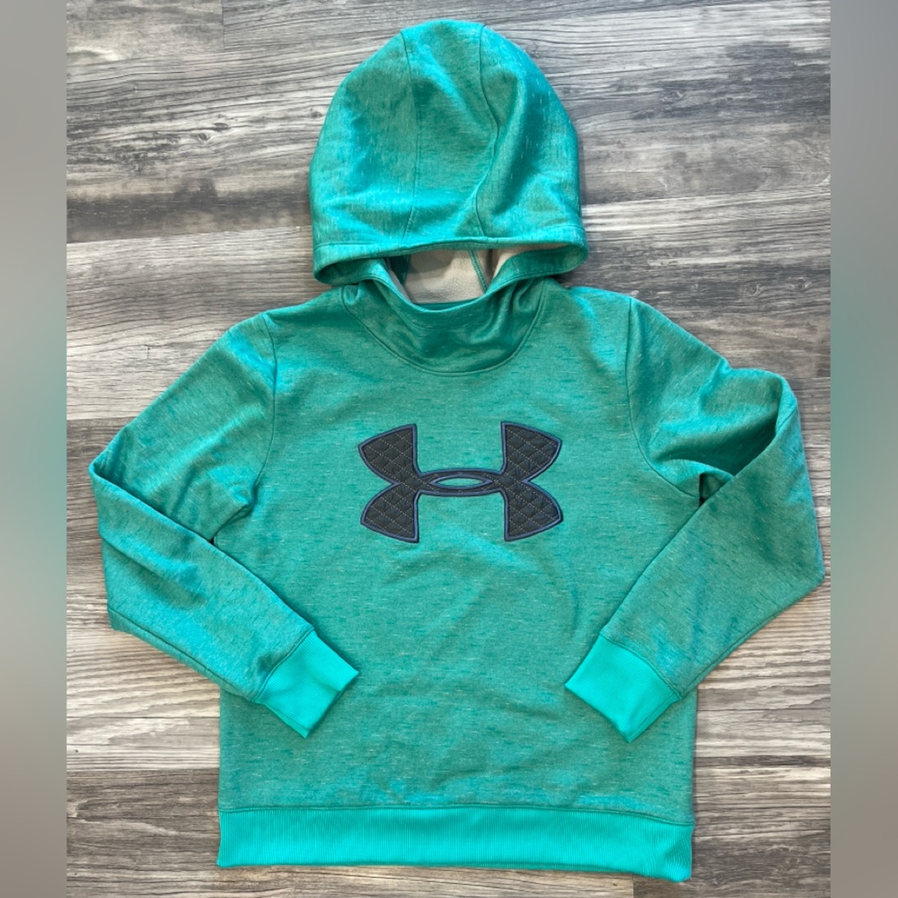 Under Armour sweatshirt